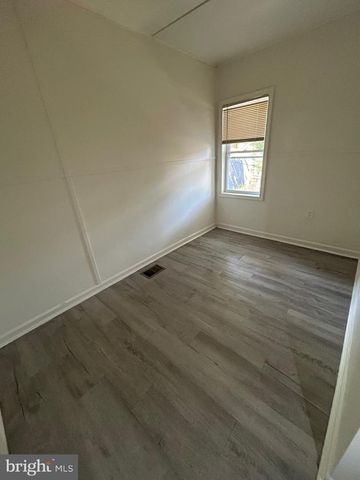 2512 FREDERICK AVE, Baltimore, MD 21223