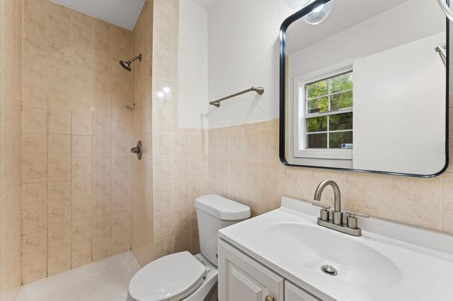 7007 Carvel Lane, Houston, TX 77074