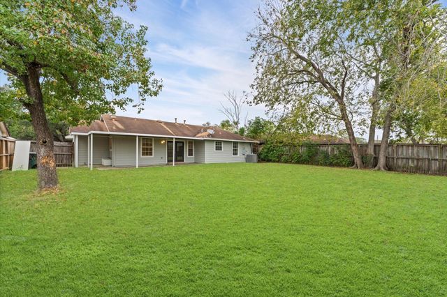 7007 Carvel Lane, Houston, TX 77074