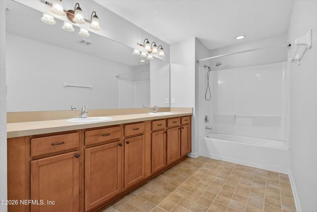 3680 CRESWICK Circle 17-I, Orange Park, FL 32065