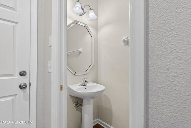 3680 CRESWICK Circle 17-I, Orange Park, FL 32065