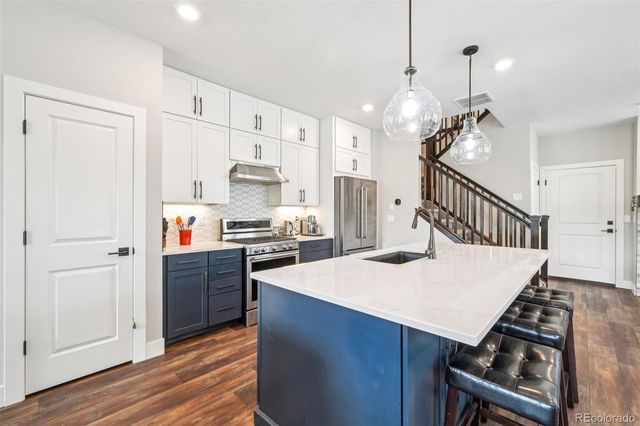 408 Olympia Avenue, Longmont, CO 80504