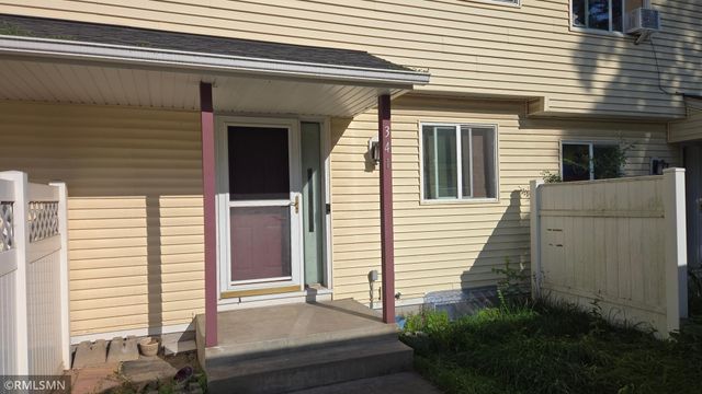341 Winifred Street E, Saint Paul, MN 55107