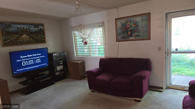 341 Winifred Street E, Saint Paul, MN 55107