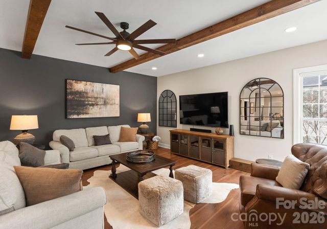 8022 Silver Jade Lane, Denver, NC 28037