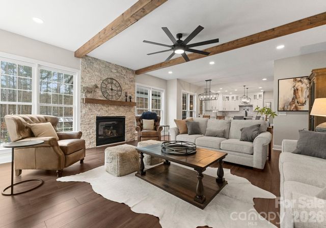 8022 Silver Jade Lane, Denver, NC 28037