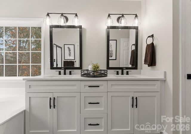 8022 Silver Jade Lane, Denver, NC 28037