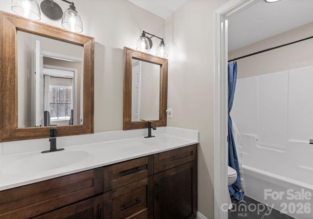 8022 Silver Jade Lane, Denver, NC 28037