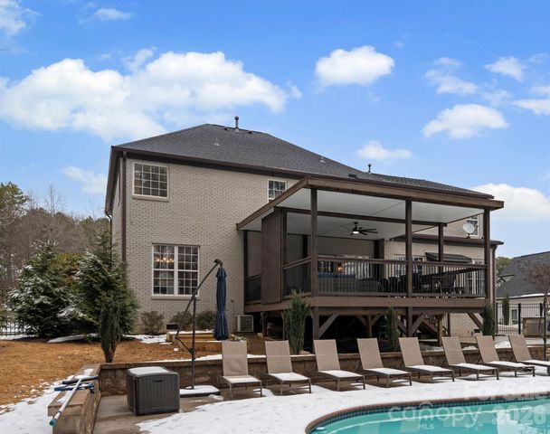 8022 Silver Jade Lane, Denver, NC 28037