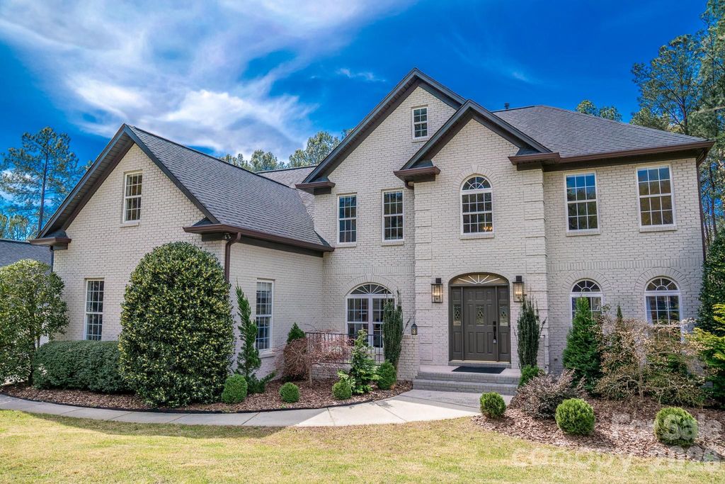 8022 Silver Jade Lane, Denver, NC 28037