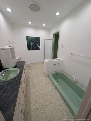 1503 Lake View S Road, Fairmont, NC 28340