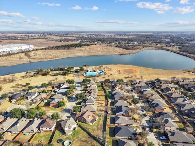 2036 Moonlight Trail, Heartland, TX 75126