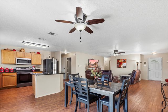 2036 Moonlight Trail, Heartland, TX 75126