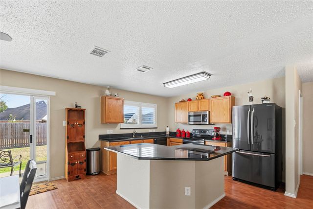 2036 Moonlight Trail, Heartland, TX 75126