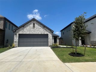 176 Hornet ST, Elgin, TX 78621