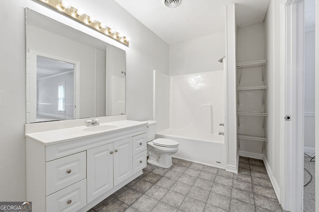 3051 GLENVIEW Lane, Monroe, GA 30656