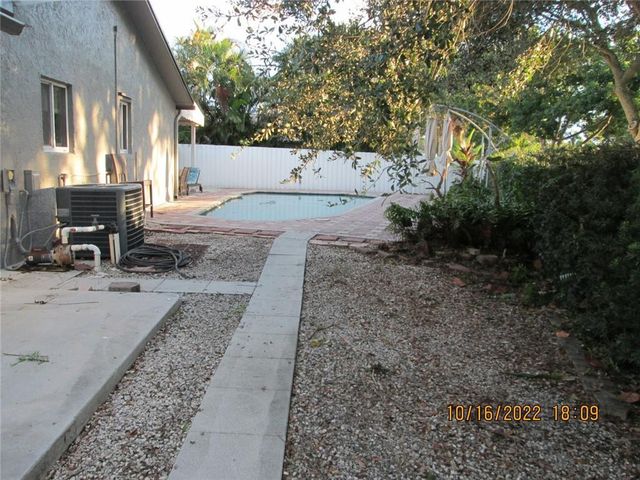 11538 SW 55th Court, Cooper City, FL 33330