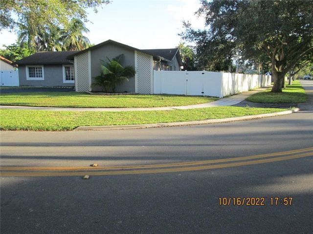 11538 SW 55th Court, Cooper City, FL 33330