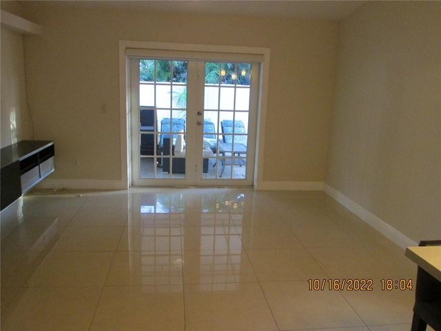 11538 SW 55th Court, Cooper City, FL 33330