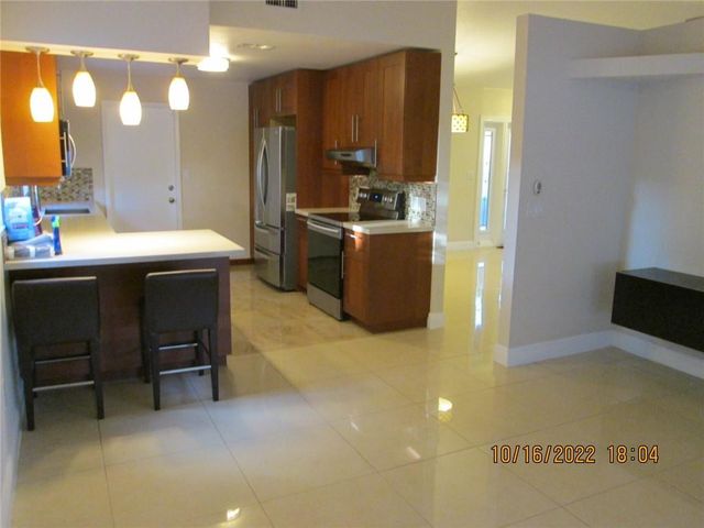 11538 SW 55th Court, Cooper City, FL 33330