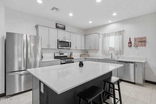 12455 W Gini Lane, Marana, AZ 85653