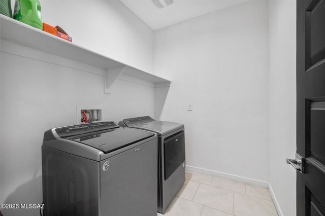 12455 W Gini Lane, Marana, AZ 85653