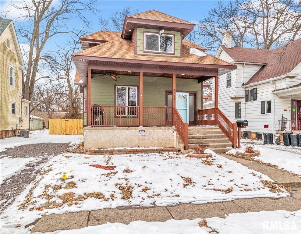 1037 N 8TH Street, Springfield, IL 62702