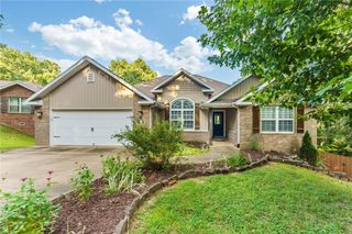 7 Brixton Lane, Bella Vista, AR 72714