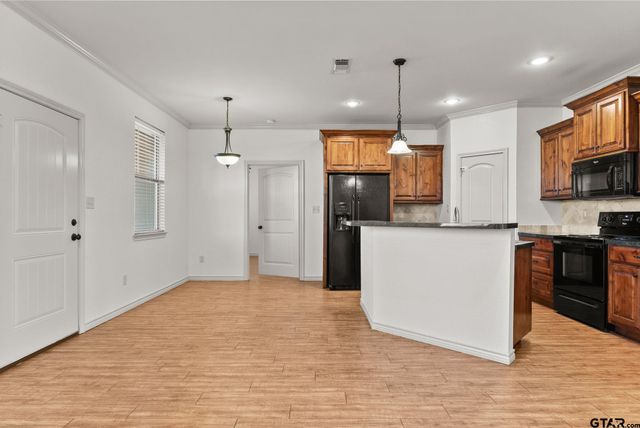 19036 CR 1202, Flint, TX 75762