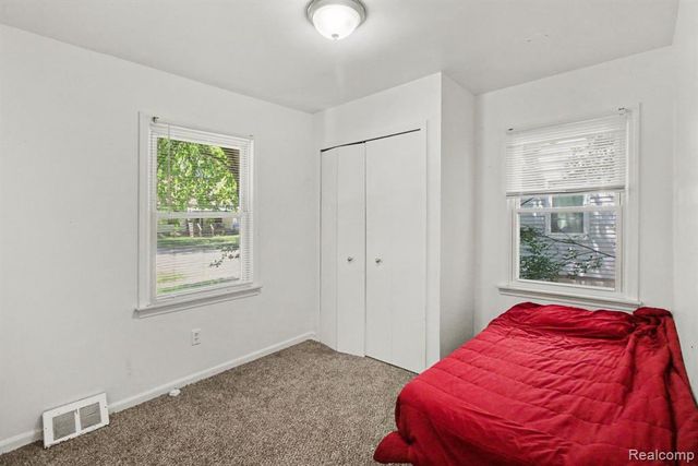 12072 Rockland, Redford, MI 48239