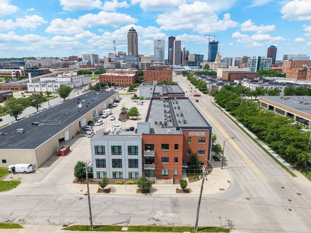450 SW 7th Street 104, Des Moines, IA 50309