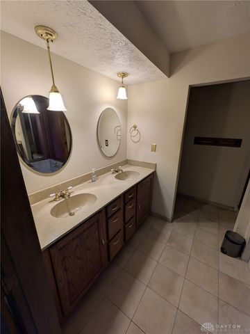 7483 Horizon Hill Drive, Clearcreek Twp, OH 45066