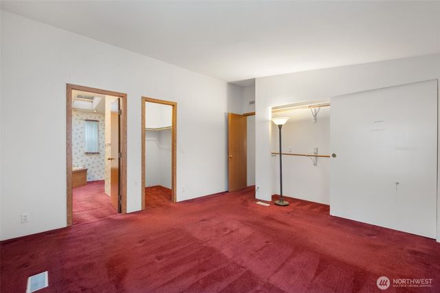 20481 Stephen Drive NE, Kingston, WA 98346