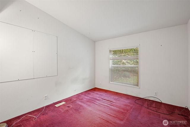 20481 Stephen Drive NE, Kingston, WA 98346