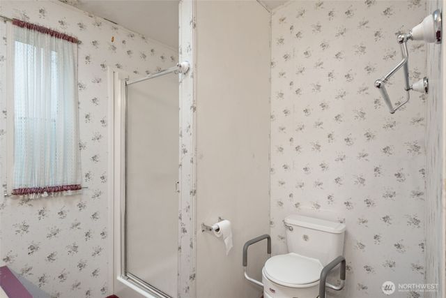 20481 Stephen Drive NE, Kingston, WA 98346