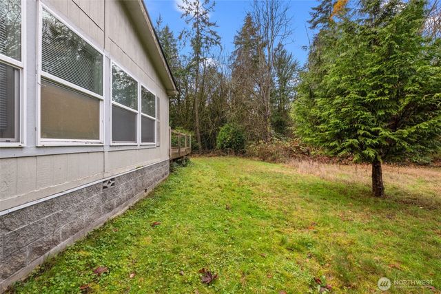20481 Stephen Drive NE, Kingston, WA 98346