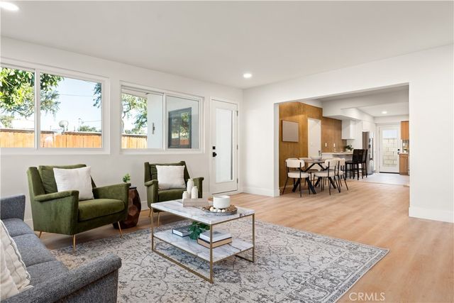 530 W Elm Avenue, Fullerton, CA 92832