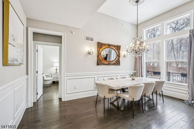 11 Concord Ct, Warren Twp., NJ 07059