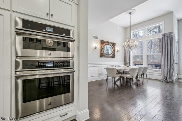 11 Concord Ct, Warren Twp., NJ 07059