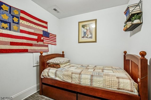 11 Concord Ct, Warren Twp., NJ 07059