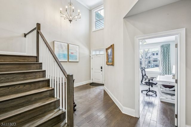 11 Concord Ct, Warren Twp., NJ 07059