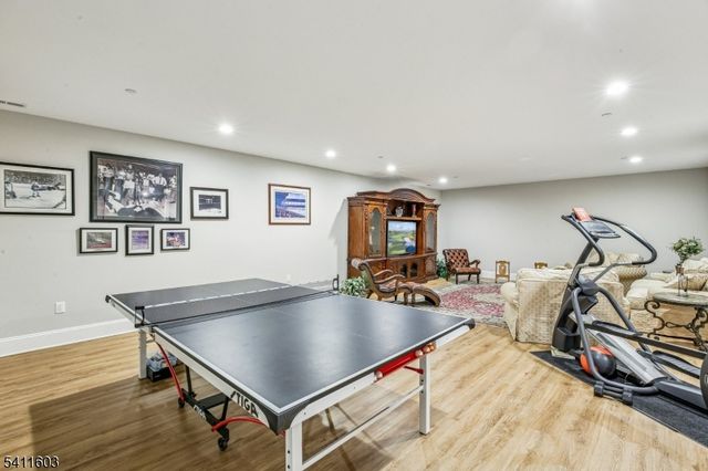 11 Concord Ct, Warren Twp., NJ 07059