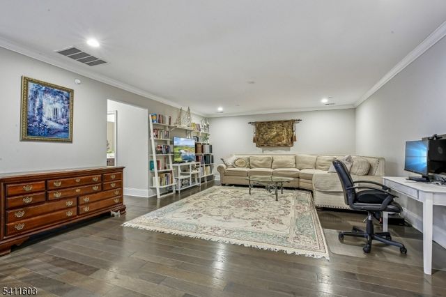 11 Concord Ct, Warren Twp., NJ 07059