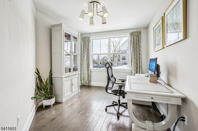 11 Concord Ct, Warren Twp., NJ 07059