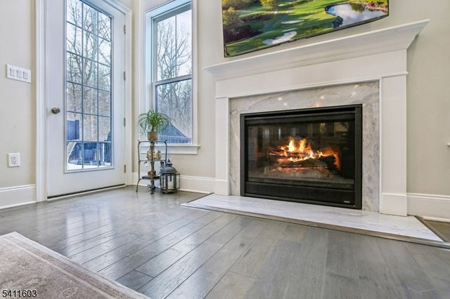 11 Concord Ct, Warren Twp., NJ 07059