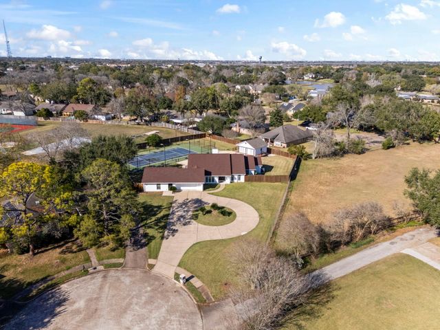3106 Carmel Valley Drive, Missouri City, TX 77459