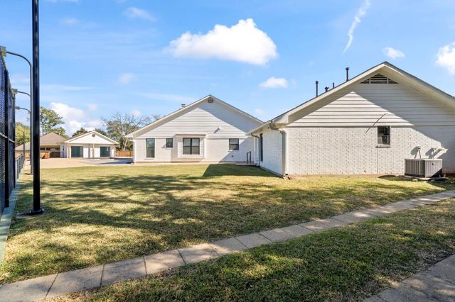 3106 Carmel Valley Drive, Missouri City, TX 77459