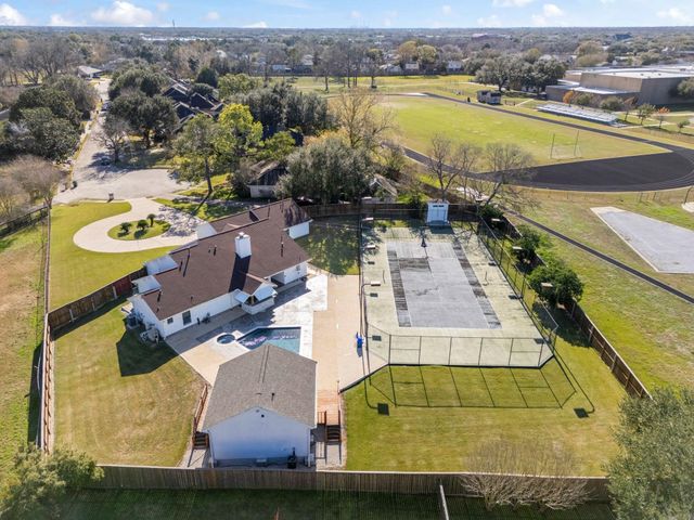 3106 Carmel Valley Drive, Missouri City, TX 77459