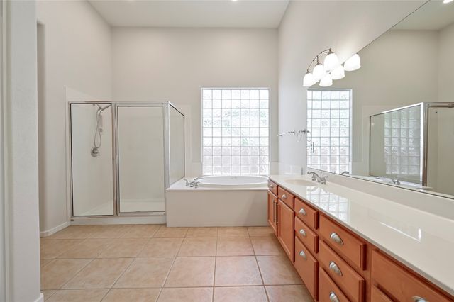 92 Canada del Rancho, Santa Fe, NM 87508
