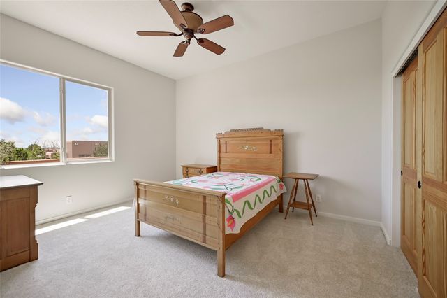 92 Canada del Rancho, Santa Fe, NM 87508